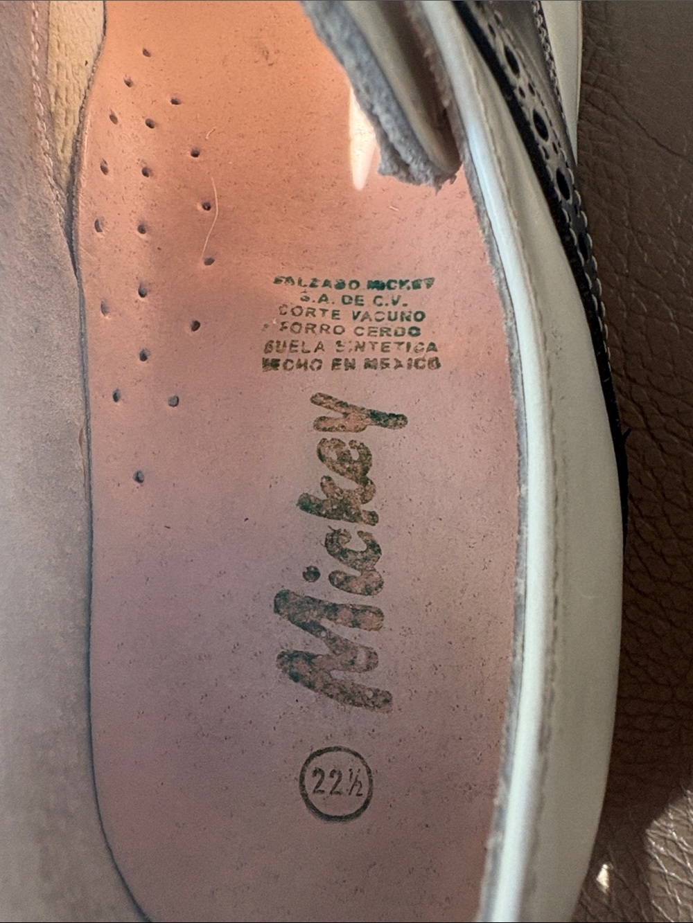 Vintage Mickey Saddle Shoes made in MX Black/ white hardly worn leather sole 5.5 - Picture 7 of 8